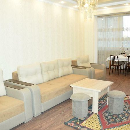 Massiv Apt เยเรวาน ภายนอก รูปภาพ